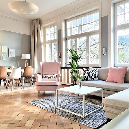 Charysma - Jugendstil Trifft Moderne, Schlafzimmer Mit Smart-Tv, Tischfussball, Darts, Parkplatz Hamelin Exteriör bild