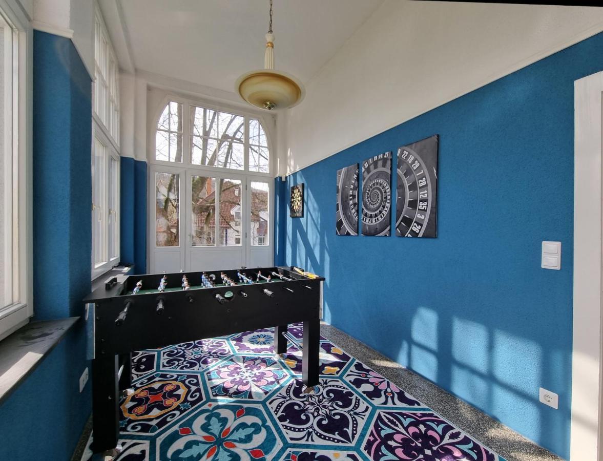 Charysma - Jugendstil Trifft Moderne, Schlafzimmer Mit Smart-Tv, Tischfussball, Darts, Parkplatz Hamelin Exteriör bild