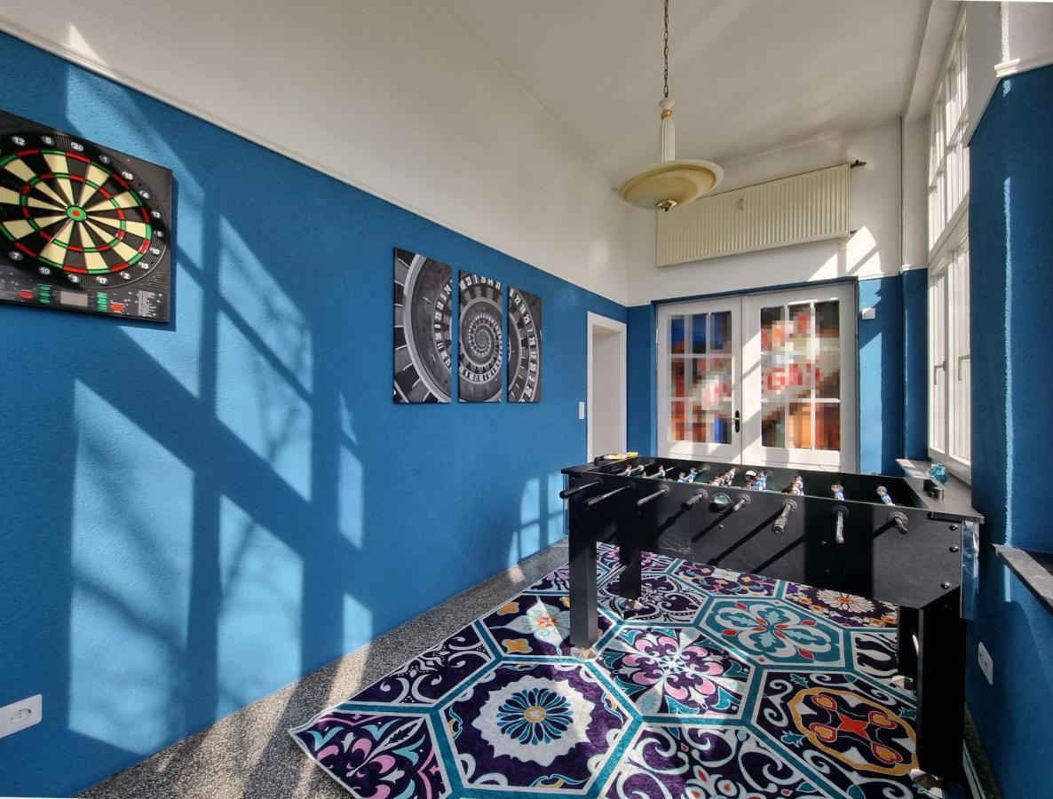 Charysma - Jugendstil Trifft Moderne, Schlafzimmer Mit Smart-Tv, Tischfussball, Darts, Parkplatz Hamelin Exteriör bild